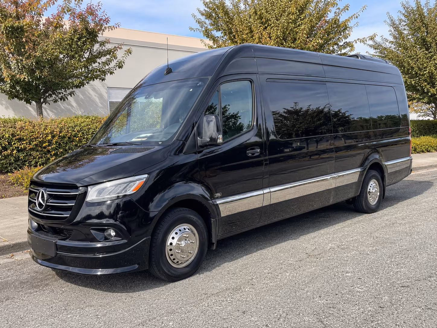 eugene 10 passenger sprinter van