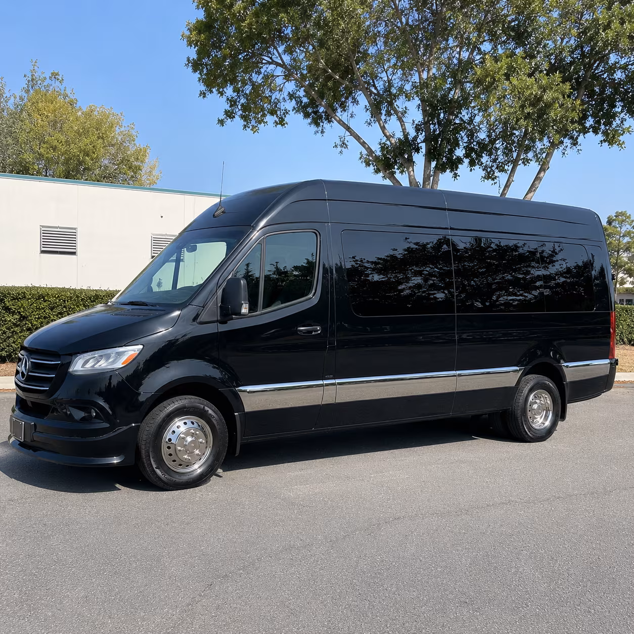 find the perfect transportation for your next airport transfer 1